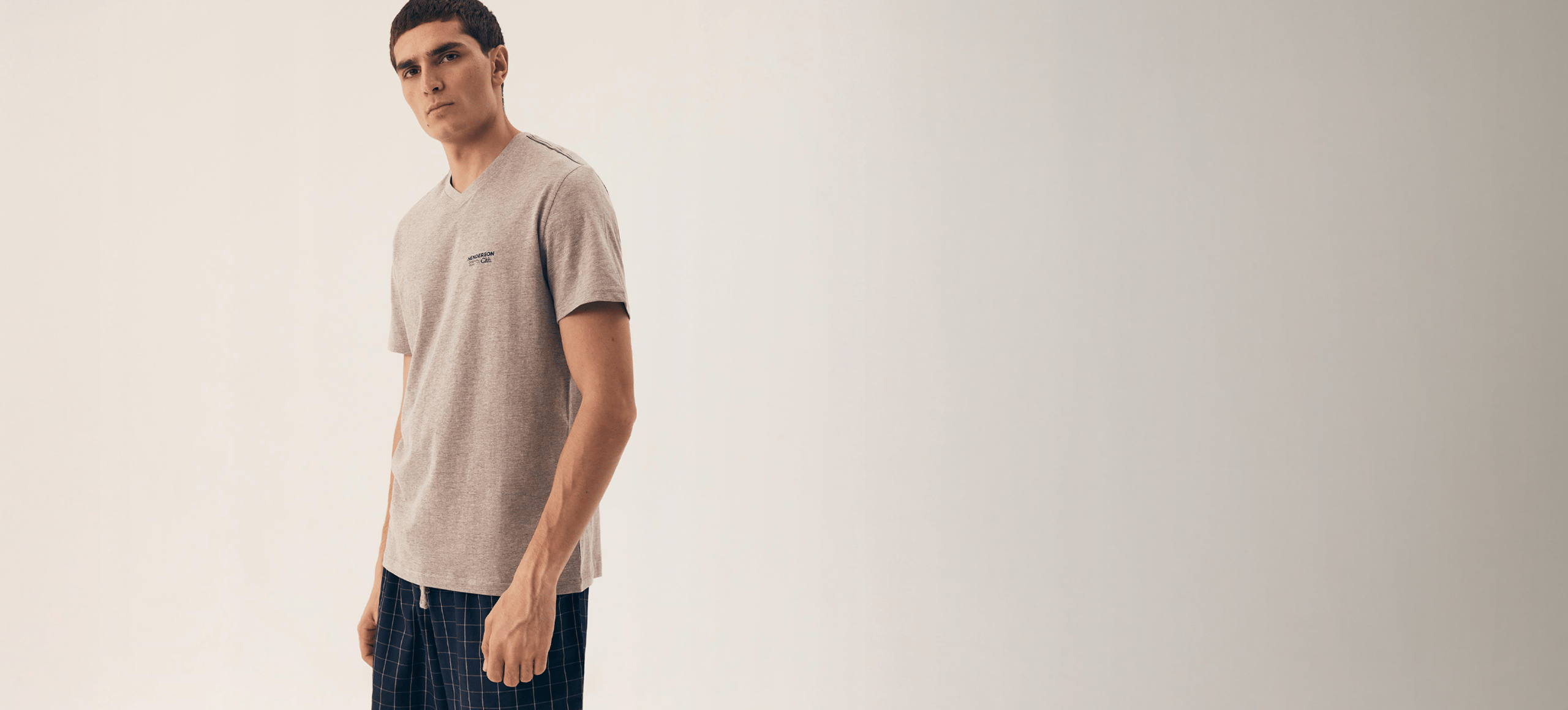 Henderson 40 przy 2 szt.